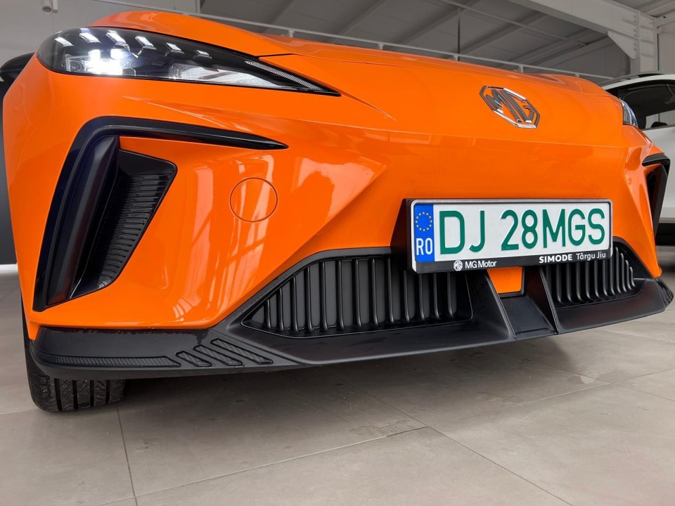 mg4 ev 5 usi excite electric 204 cp at 06968a6c619954