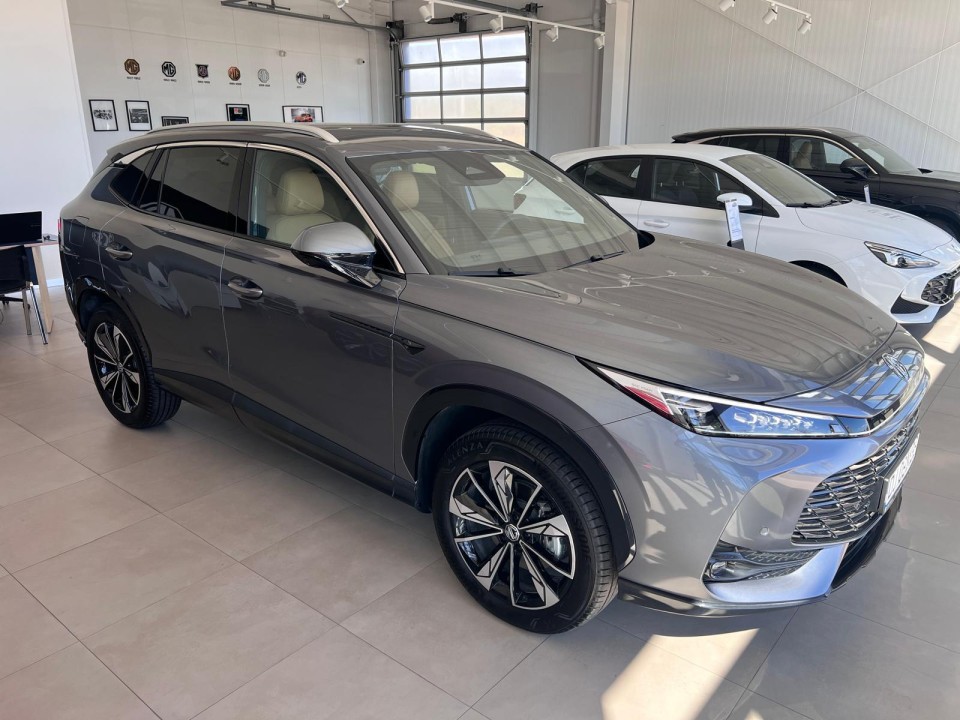 MG Noul HS ICE 5 usi Exclusive 1.5 T-GDi 172 CP A7 (MY 2025)