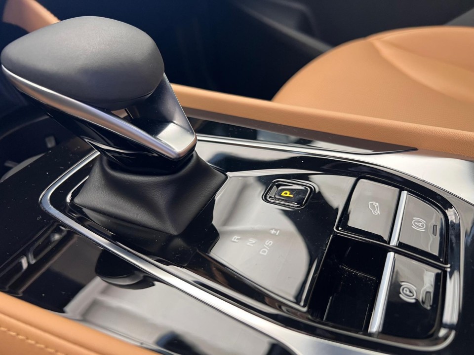 mg noul hs ice 5 usi exclusive 1 5 t gdi 172 cp a7 my 2025 06968daa835d29