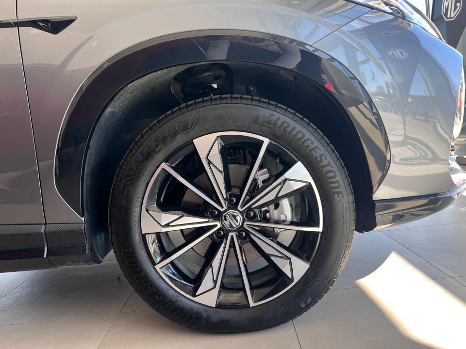 mg noul hs ice 5 usi exclusive 1 5 t gdi 172 cp a7 my 2025 06968dacdc3126