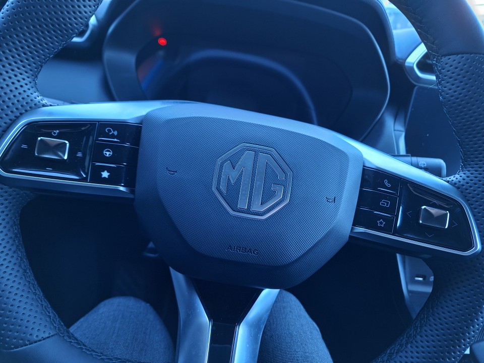 MG ZS 14