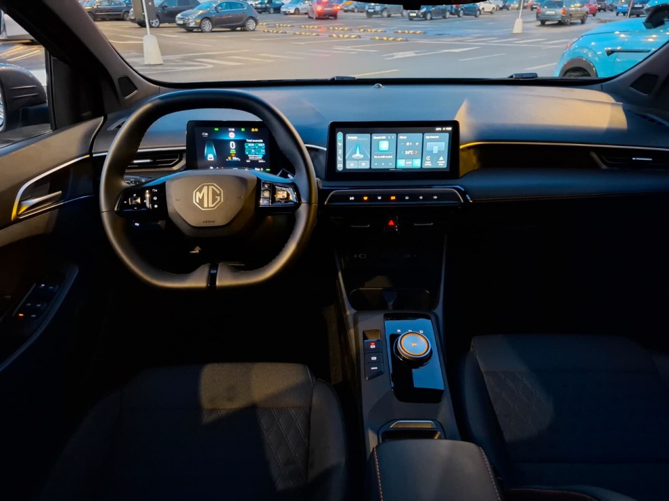 MG MG3 Hybrid+ 13