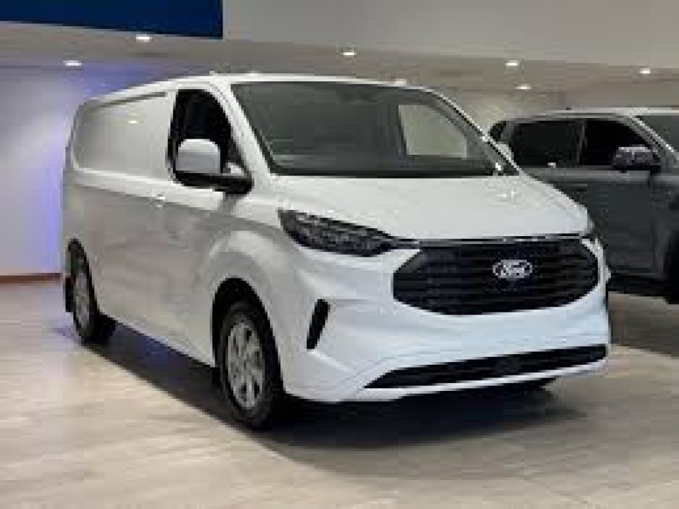 ford noul transit custom van 320l l2h1 trend 2 5l phev 227 cp at fwd 0696f37eedb81f