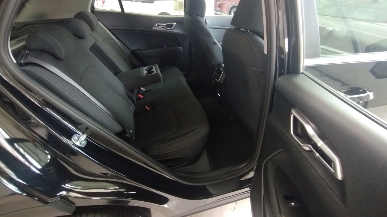 KIA Sportage 2025 — imagine 14