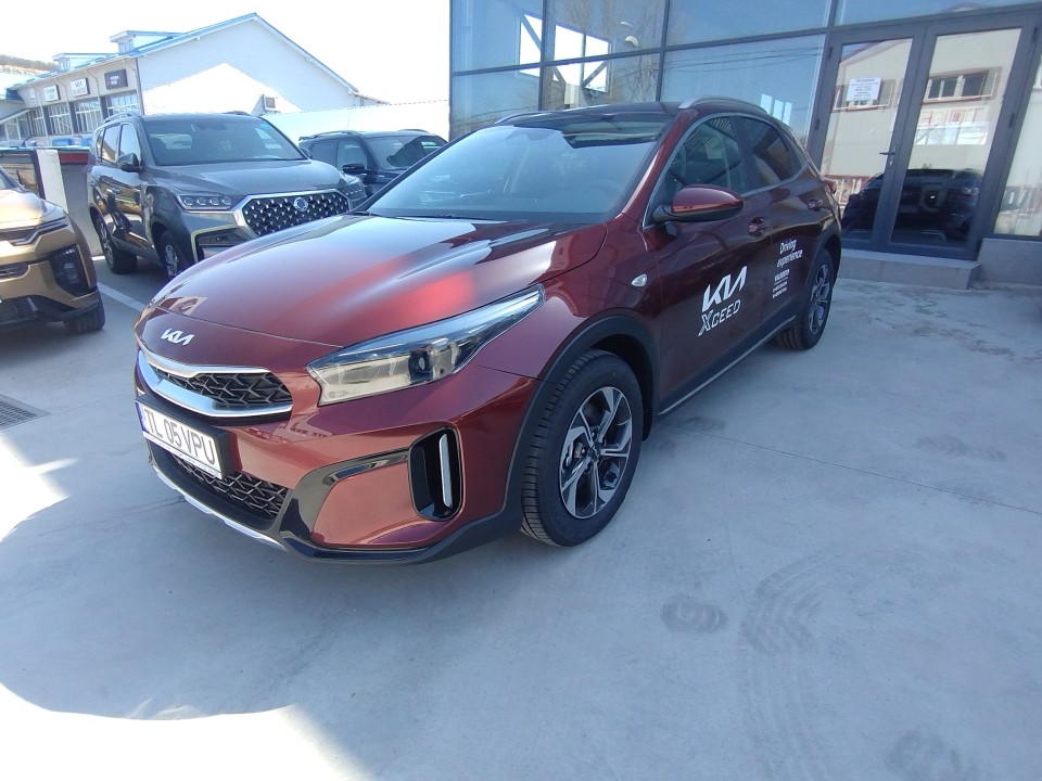 KIA Xceed 2025 — imagine 1
