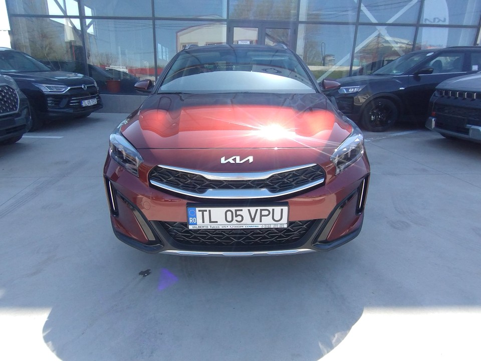 KIA Xceed 2025 — imagine 2