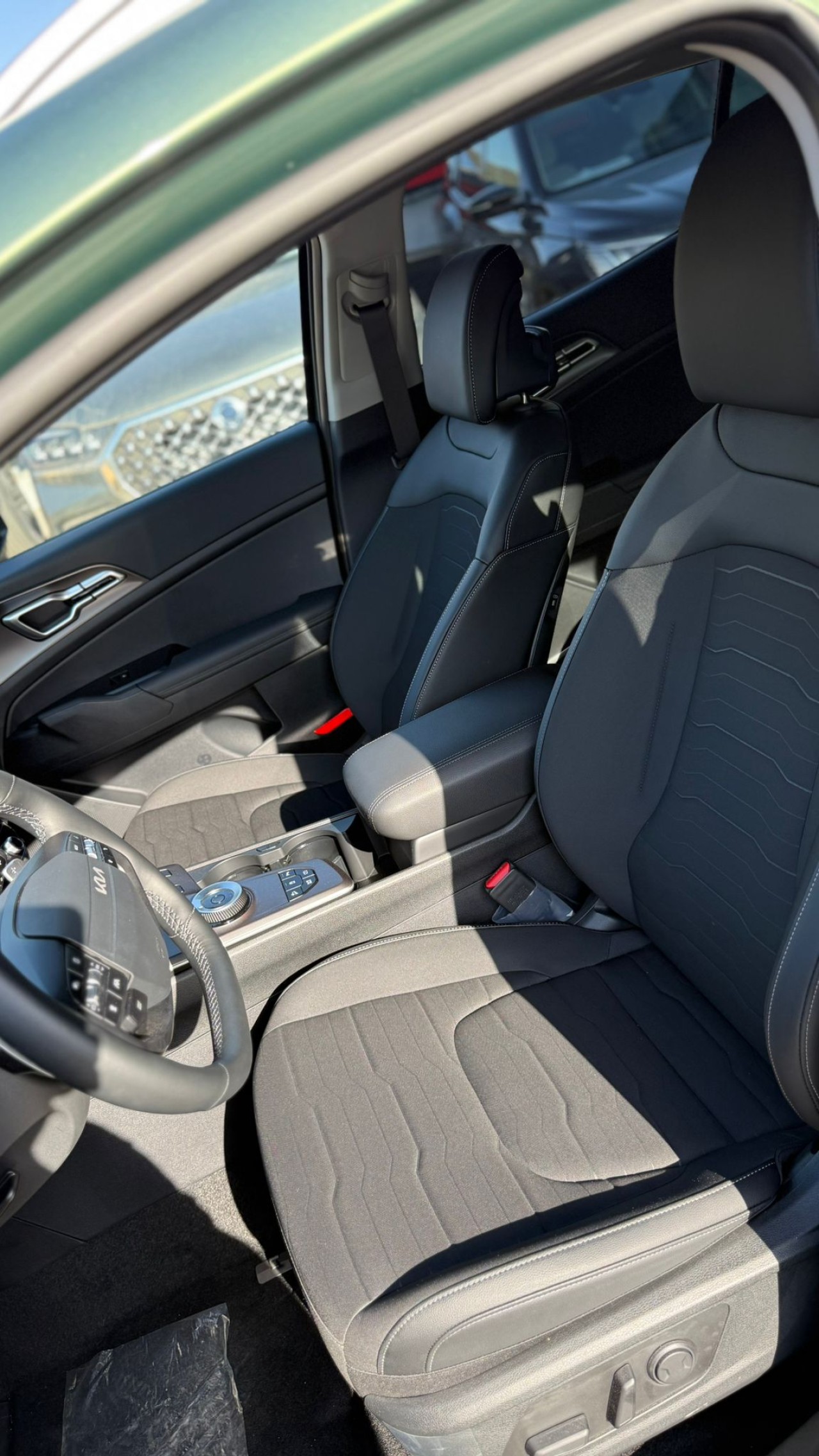 KIA Sportage 2025 — imagine 15